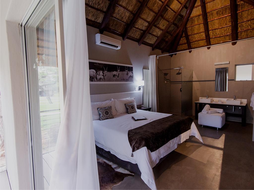 Monate Game Lodge Modimolle Exteriör bild
